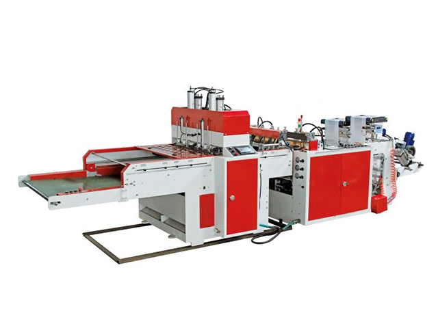 Machine automatique de fabrication de sacs en plastique pour t-shirts